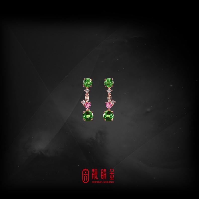 3.88克拉沙弗來耳環（珍藏品，請來電洽詢）